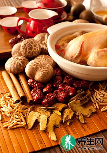 小雪节气话养生 防寒保暖远离感冒 小雪节气话养生 防寒保暖远离感冒