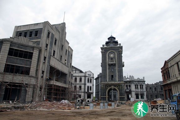 建设中的观澜湖华谊冯小刚电影公社 建设中的观澜湖华谊冯小刚电影公社