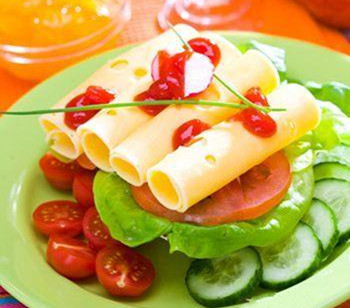 初秋减肥食谱 番茄黄瓜色拉