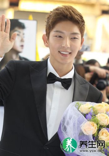 男神张亮眼小魅力大 私房秘笈教你hold住迷人电眼 男神张亮眼小魅力大 私房秘笈教你hold住迷人电眼