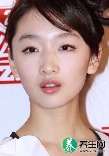 90后女星素颜谁更水嫩 无PS照曝光肌肤状态 90后女星素颜谁更水嫩 无PS照曝光肌肤状态