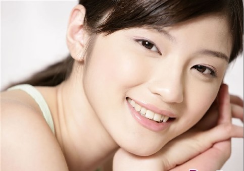 误信老中医,姑娘差点毁容